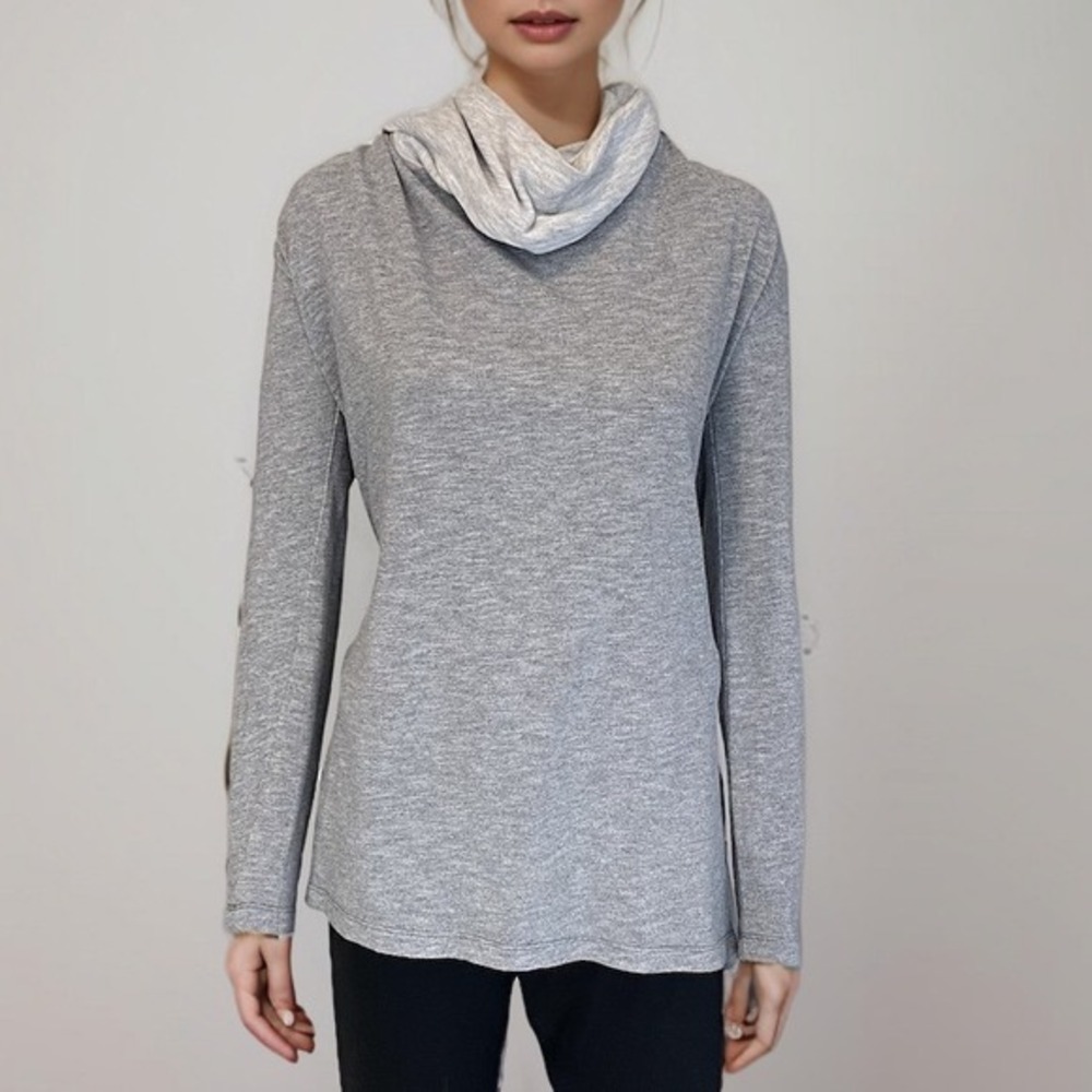 2/$30 Columbia Sweatshirt Women Sz XL Bicolor Gray Cowl Neck Pullover Running
